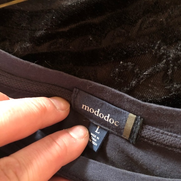 Mododoc size L long sleeve tshirt never worn - Picture 2 of 2
